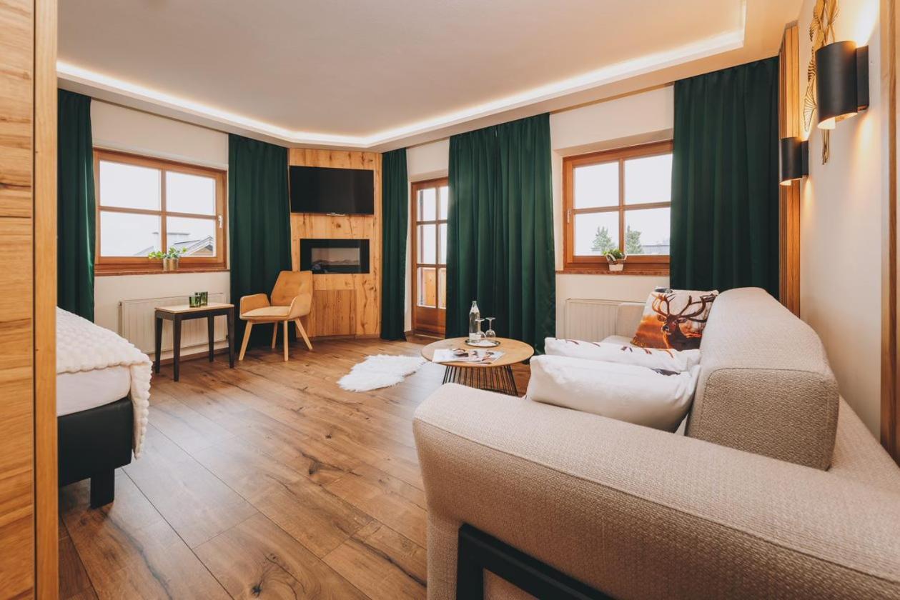 Hotel Gasthof Mitteregger - Beste Lage In Kaprun Exterior foto